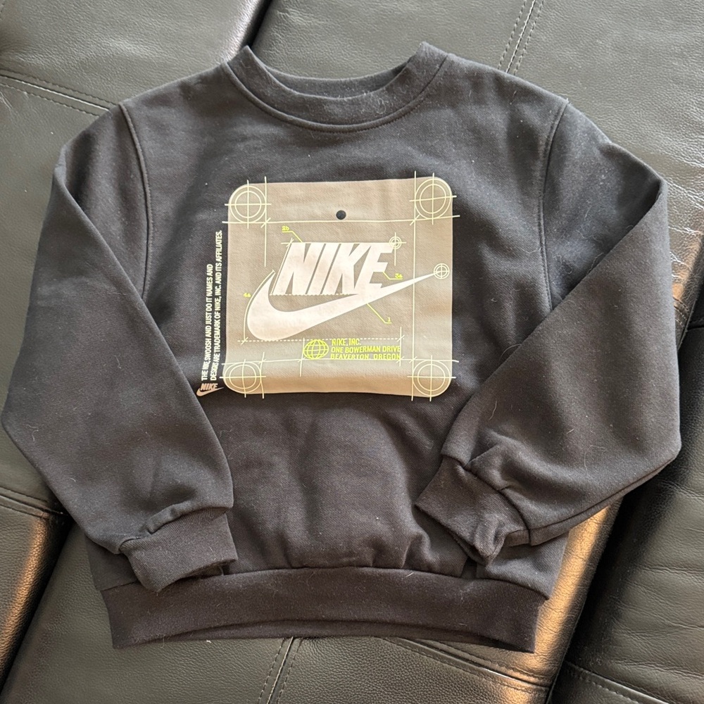 Nike Boys Black Crewneck Sweater